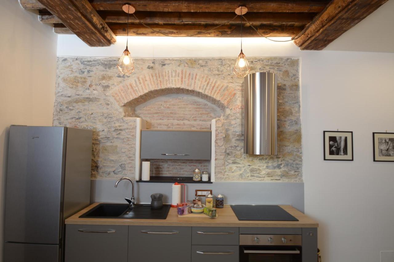 Vico Durazzo Apartment Генуя Экстерьер фото