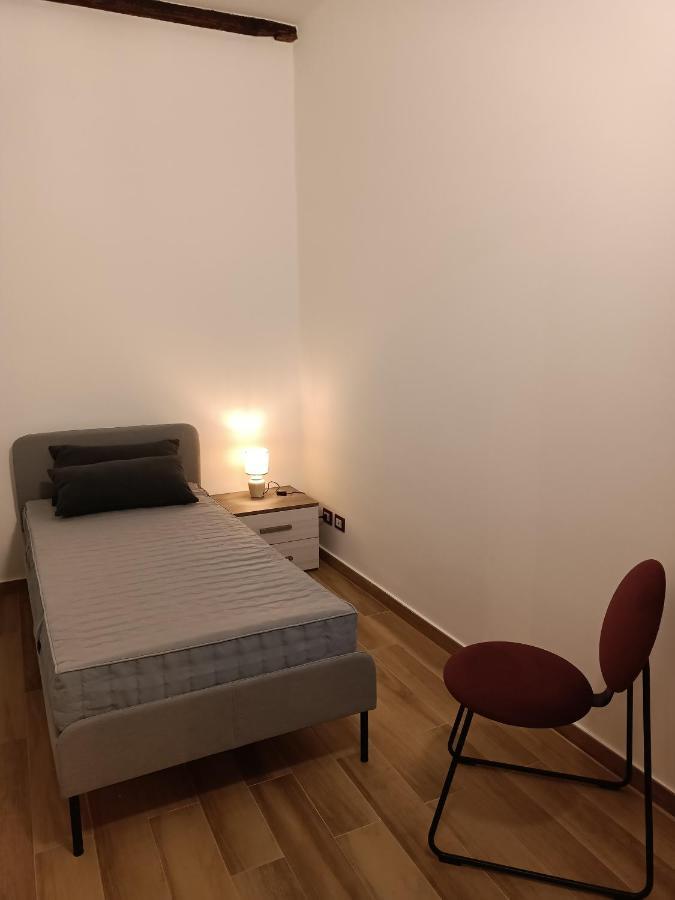 Vico Durazzo Apartment Генуя Экстерьер фото